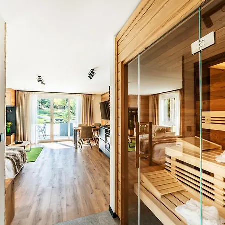 Black Forest Luxury Baerenhoehle Mit Sauna Appartement